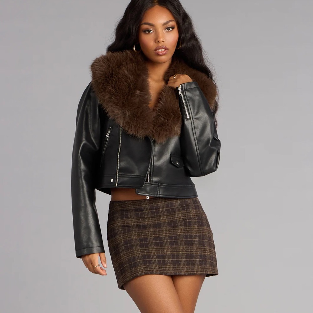 Windsor Black Leather Jacket with Brown Fur Collar